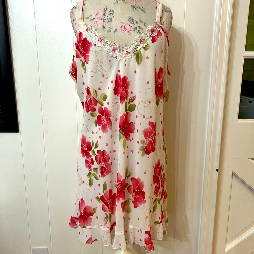 Vintage Babydoll Nightie. Expressions by California Dynasty.